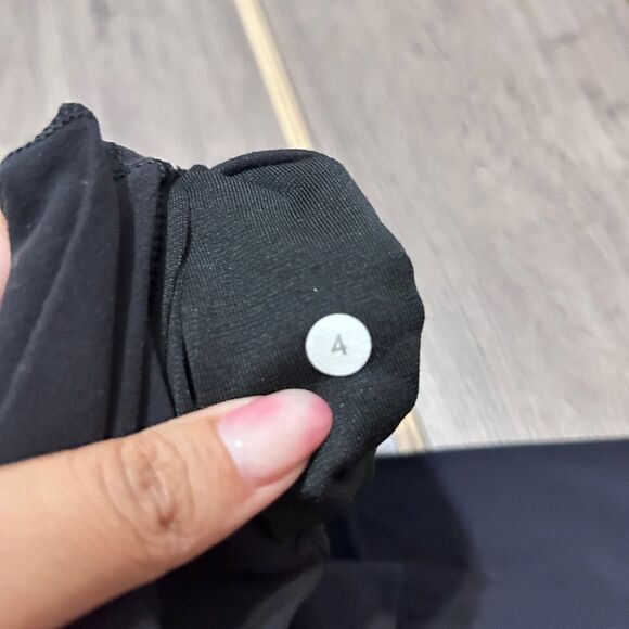 Align Crop 17” - Picture 3 of 3